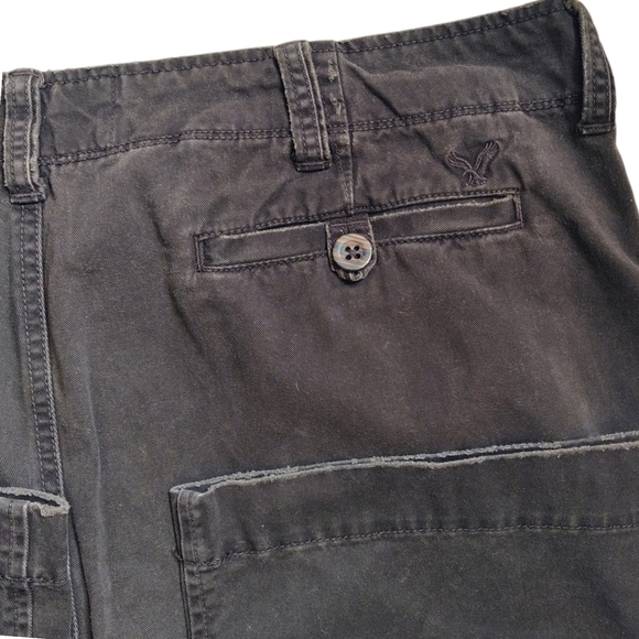 American Eagle Mens Size 42 Straight Leg Chino Khaki Work Pants Brown Distressed - Picture 6 of 10